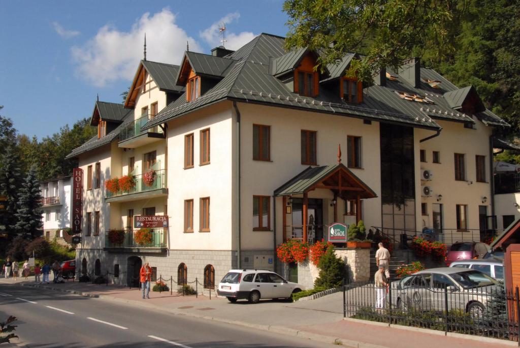 Hotel Saol Криница-Здруй Екстериор снимка