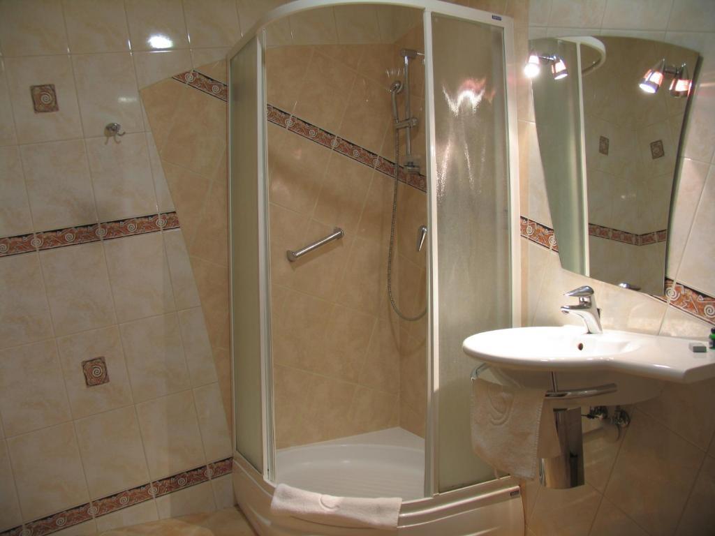 Hotel Saol Криница-Здруй Екстериор снимка