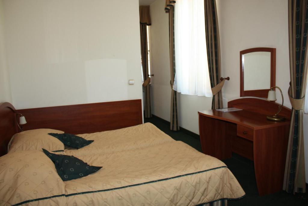 Hotel Saol Криница-Здруй Екстериор снимка